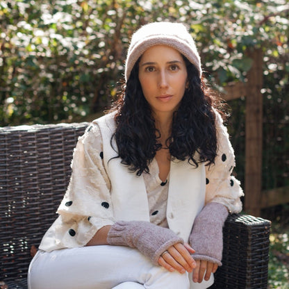 Blush Essential Knit Alpaca Beanie - Cosas y Punto