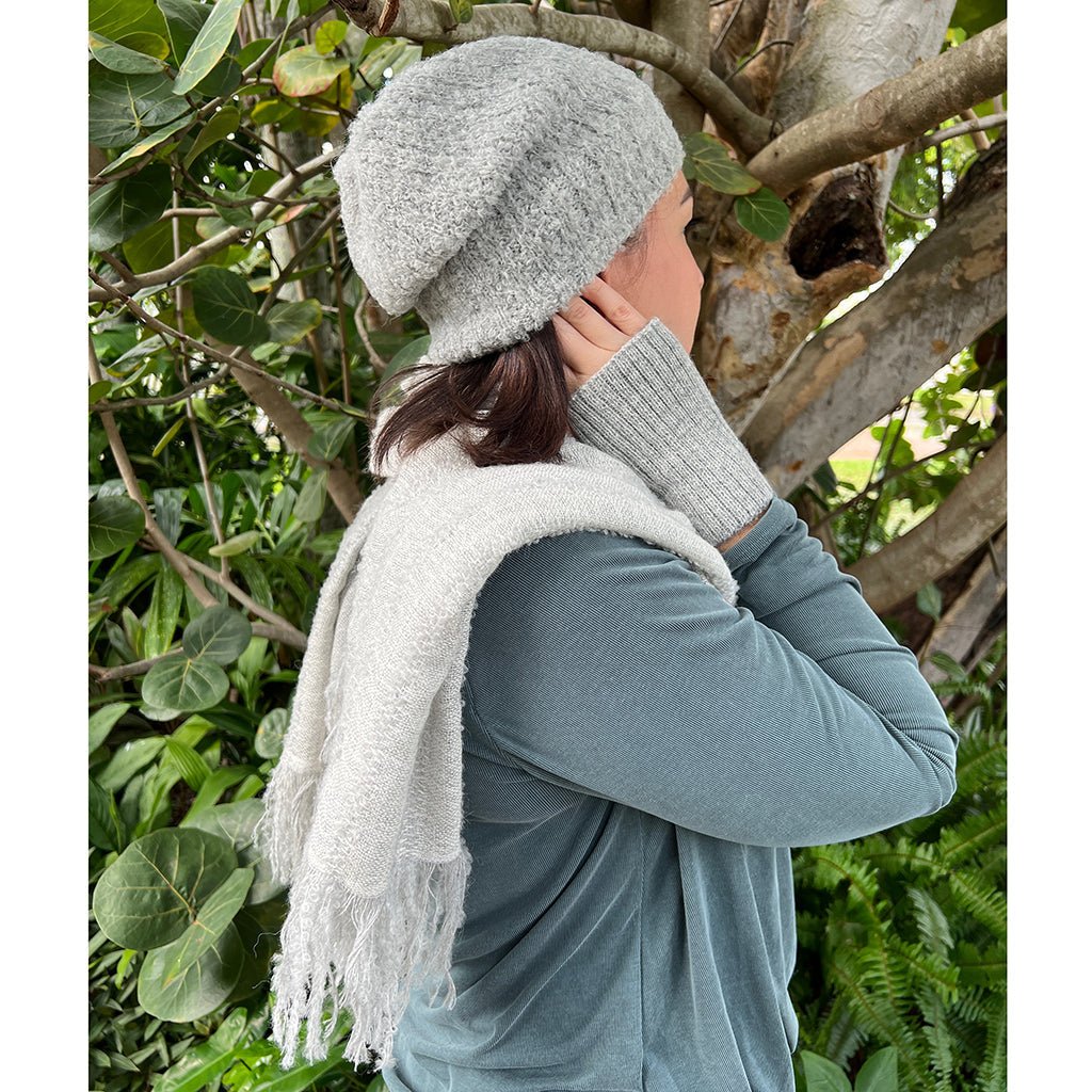 Gray Loop Knit Alpaca Scarf - Cosas y Punto