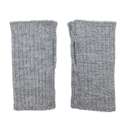 Gray Minimalist Alpaca Gloves - Cosas y Punto