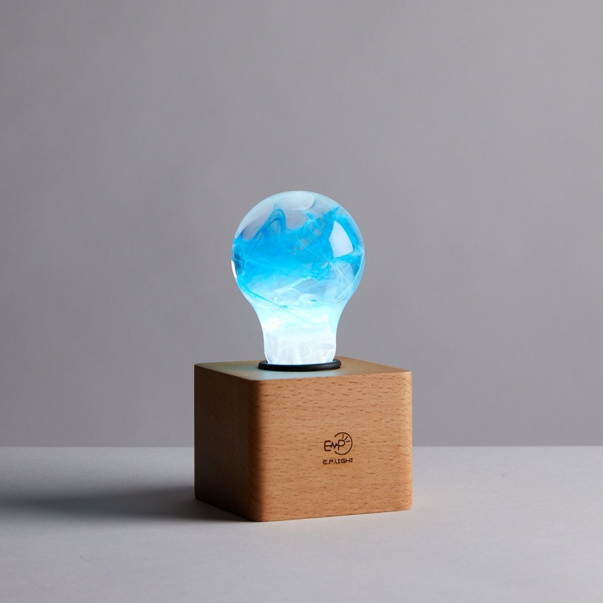 Mood Bundle - Resin LED Lightbulbs Faith, Alice and Memory - Cosas y Punto