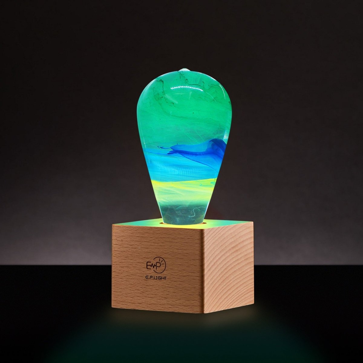 Resin LED Lightbulb - 4-Pack LED Lights - Alice, Tango, Youth and Memory - Cosas y Punto