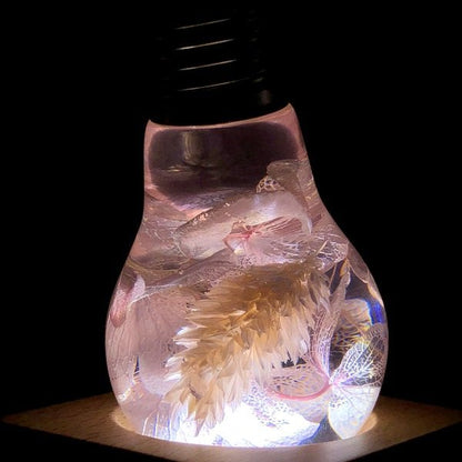 Resin LED Lightbulb - Pink Hydrangea - Cosas y Punto