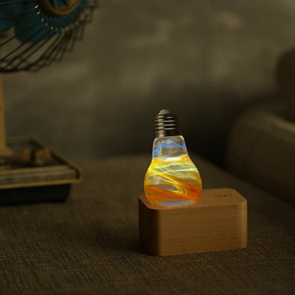 Resin LED Lightbulb - Solar System - Cosas y Punto