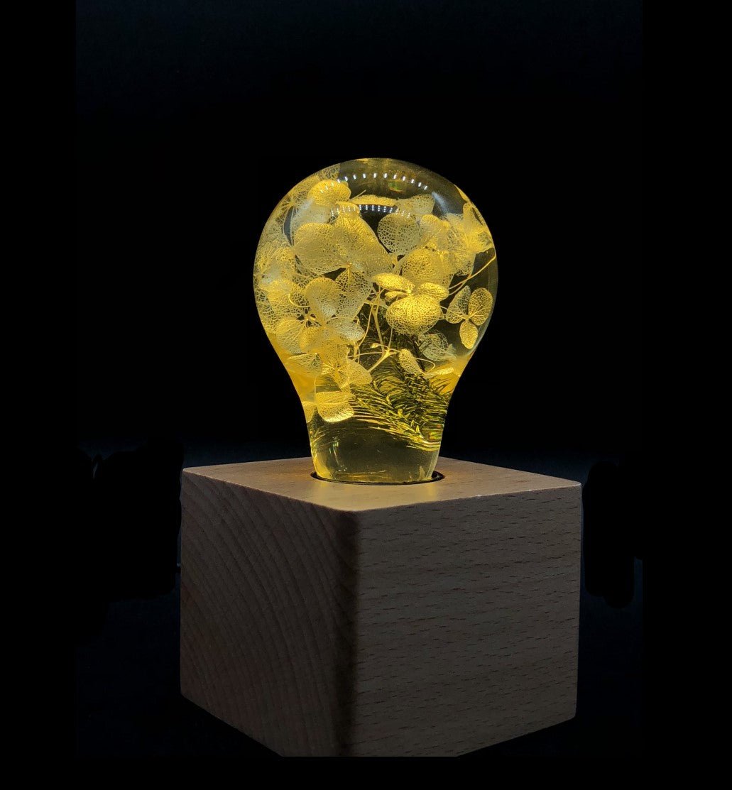 Resin LED Lightbulbs - 3-Pack Flower Bulbs - Cosas y Punto